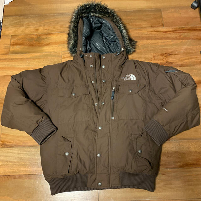 THE NORTH FACE(ザノースフェイス)のノースフェイス　ダウン　ブラウン　茶色 メンズのジャケット/アウター(ダウンジャケット)の商品写真