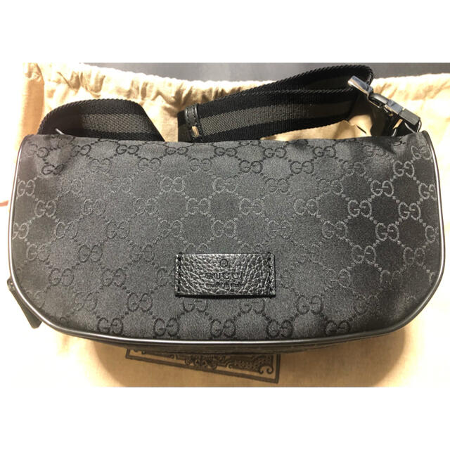 Gucci(グッチ)のGUCCI ボディバッグ　ウエストバッグ　正規品　グッチ レディースのバッグ(ボディバッグ/ウエストポーチ)の商品写真