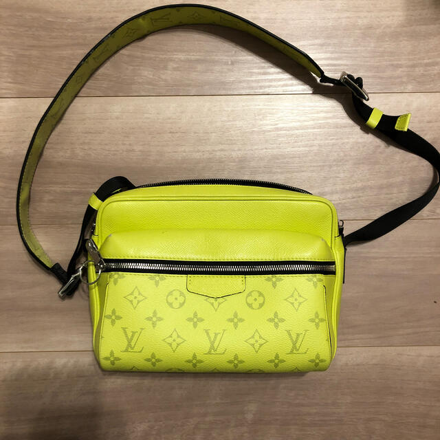 LOUIS VUITTON ルイヴィトン M30239 タイガ ラマ モノグラム