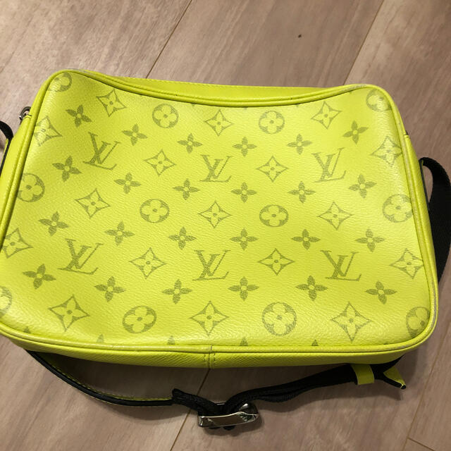 LOUIS VUITTON ルイヴィトン M30239 タイガ ラマ モノグラム