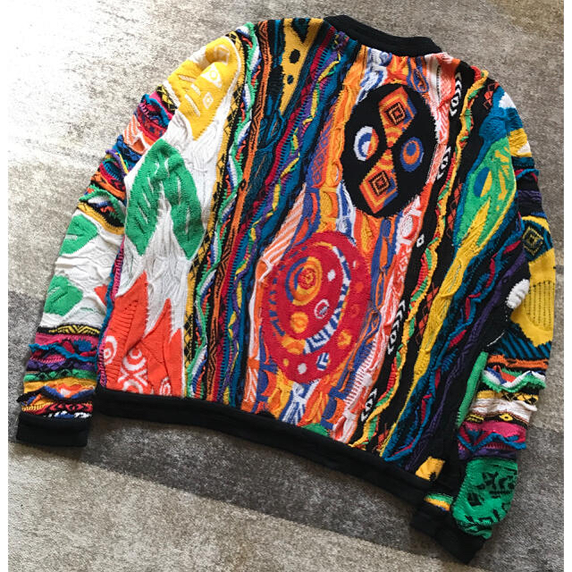 超美品の COOGI - 異次元のデザイン 芸術 COOGI クージー コットン 3D