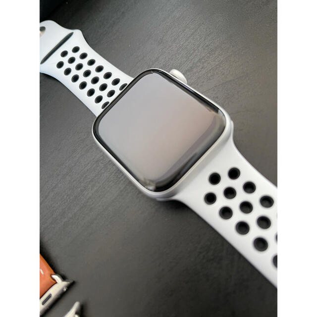 Apple Watch(アップルウォッチ)のApple Watch series6 44mm gps NIKEモデル メンズの時計(腕時計(デジタル))の商品写真