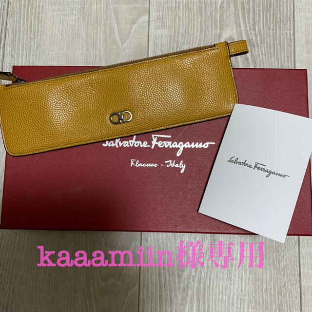 Salvatore Ferragamo(サルヴァトーレフェラガモ)のサルヴァトーレフェラガモ ペンケース 革 インテリア/住まい/日用品の文房具(ペンケース/筆箱)の商品写真