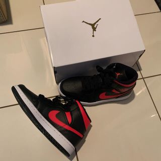 ナイキ(NIKE)のNike Air Jordan 1 Mid Black Siren Red (スニーカー)