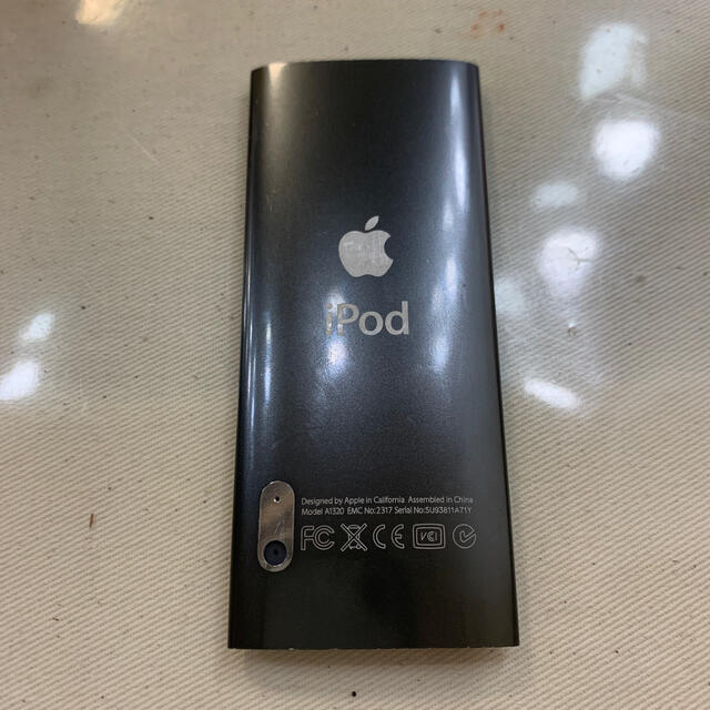 iPod(アイポッド)の【専用】iPod nano 第5世代 8GB スマホ/家電/カメラのオーディオ機器(ポータブルプレーヤー)の商品写真