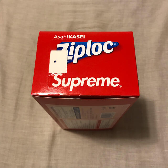 Supreme(シュプリーム)のSupreme Ziploc ジップロック シュプリーム  旭化成 インテリア/住まい/日用品のキッチン/食器(収納/キッチン雑貨)の商品写真