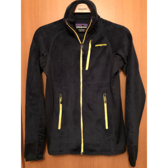 patagonia パタゴニア R2ジャケット XS 2016年 ダークグリーン