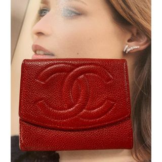 シャネル(CHANEL)の9万円（新品参考価格）シャネル  キャビアスキン　折り財布(財布)