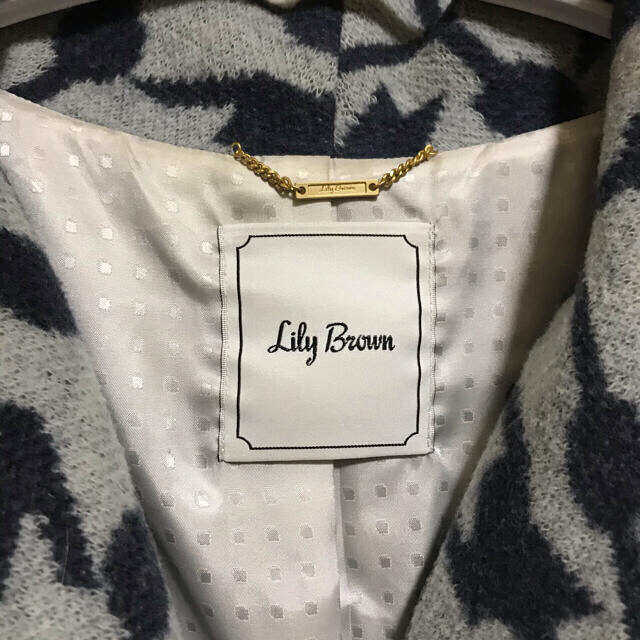 Lily Brown(リリーブラウン)のLilyBrown リリーブラウン　総柄  千鳥　 ガウン　コート　アウター レディースのジャケット/アウター(ガウンコート)の商品写真