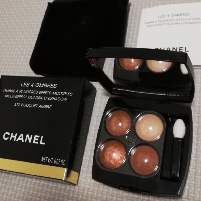 CHANEL　ブーケアンブレ　アイシャドウ