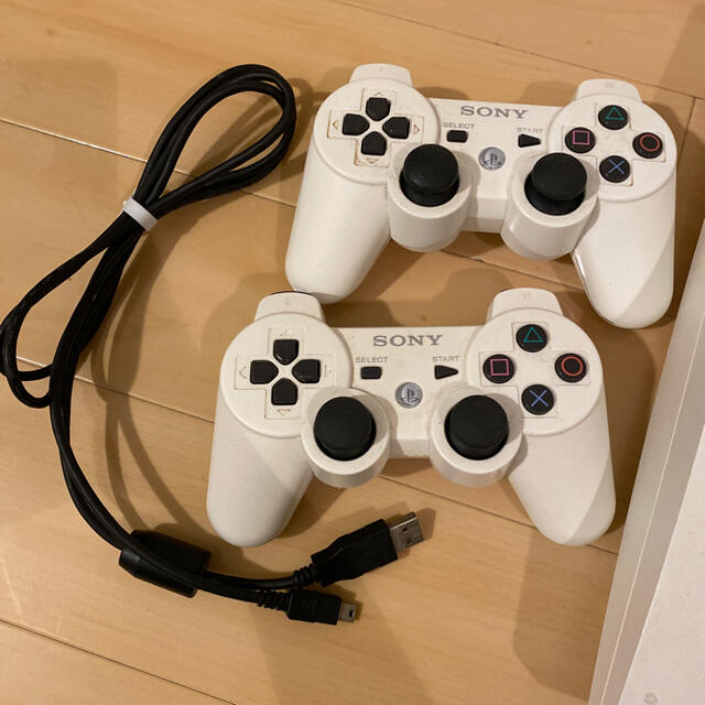 PlayStation3(プレイステーション3)のPlayStation3 本体　配線3種 エンタメ/ホビーのゲームソフト/ゲーム機本体(家庭用ゲーム機本体)の商品写真