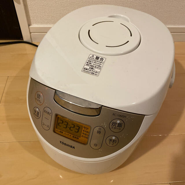 東芝(トウシバ)の炊飯器　TOSHIBA  取扱説明書付 スマホ/家電/カメラの調理家電(炊飯器)の商品写真