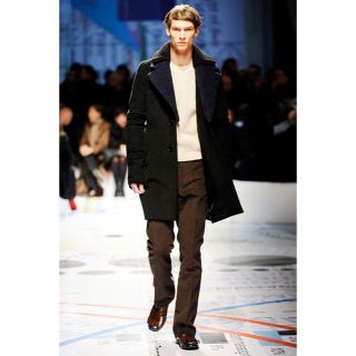 46☆レア prada プラダ 2010fw ショート付け襟 Pコート 21fw フリマ