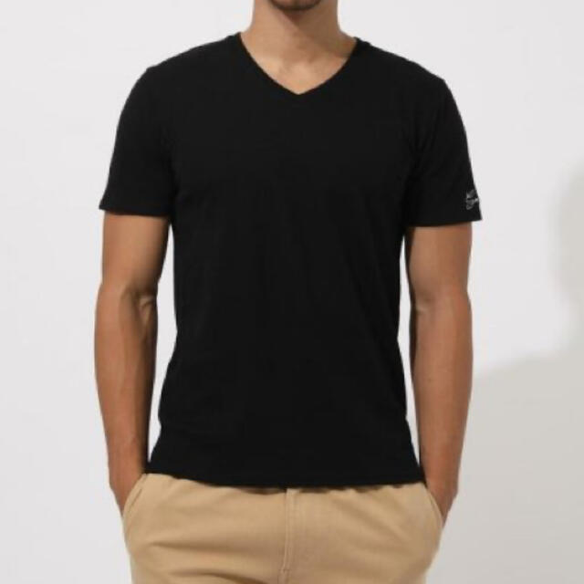 AZUL by moussy(アズールバイマウジー)の新品★アズールバイマウジー VネックTシャツ ブラック/S メンズのトップス(Tシャツ/カットソー(半袖/袖なし))の商品写真