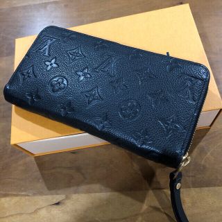 ルイヴィトン(LOUIS VUITTON)のルイヴィトン　アンプラントライン　長財布(長財布)