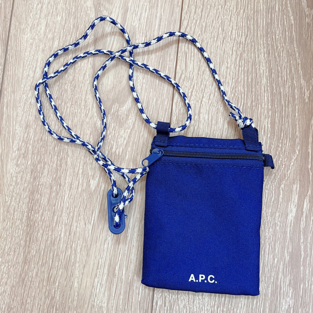 A.P.C(アーペーセー)のA.P.C 付録  メンズのファッション小物(コインケース/小銭入れ)の商品写真