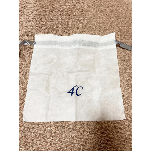 4℃(ヨンドシー)の4℃ ラッピング袋 レディースのバッグ(ショップ袋)の商品写真