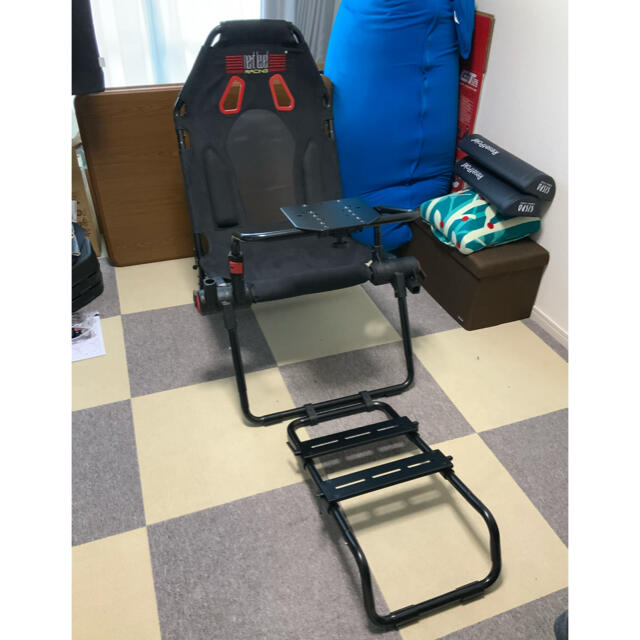 Next Level Racing GT-Lite レーシングコックピットのサムネイル