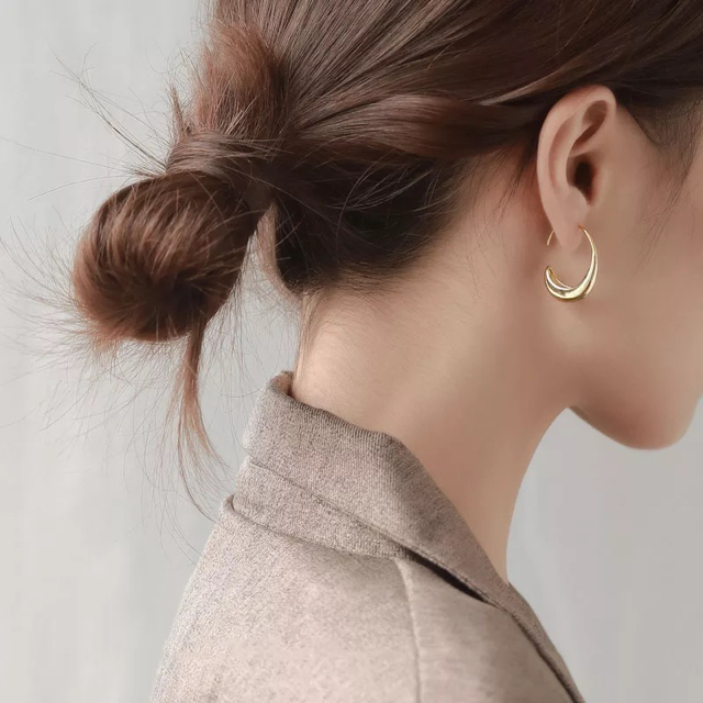 DEUXIEME CLASSE(ドゥーズィエムクラス)の今週中セール価格❗Drop hoop pierce  gold/silver レディースのアクセサリー(ピアス)の商品写真