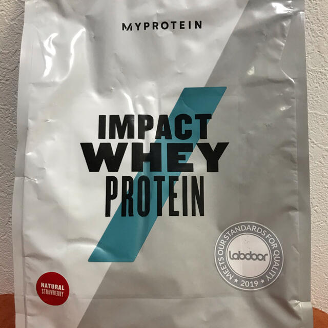 MYPROTEIN(マイプロテイン)のマイプロテイン1kg インパクトホエイプロテイン 食品/飲料/酒の健康食品(プロテイン)の商品写真