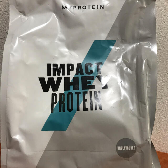 MYPROTEIN(マイプロテイン)のマイプロテイン1kg インパクトホエイプロテイン 食品/飲料/酒の健康食品(プロテイン)の商品写真