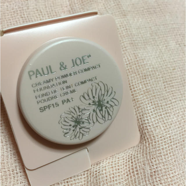 PAUL & JOE(ポールアンドジョー)のPAUL&JOE ファンデ サンプル コスメ/美容のベースメイク/化粧品(ファンデーション)の商品写真