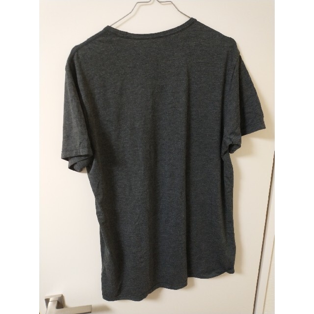 UNIQLO(ユニクロ)のユニクロ ヒートテック 半袖 ダークグレー メンズのトップス(Tシャツ/カットソー(半袖/袖なし))の商品写真