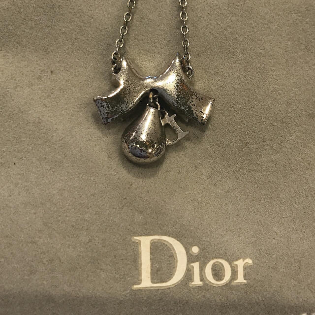 Dior(ディオール)のDior ディオール　ネックレス レディースのアクセサリー(ネックレス)の商品写真