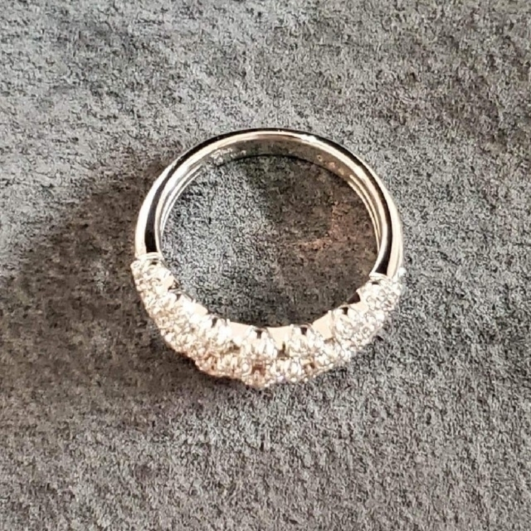 抜け間がある　極みダイヤ　パヴェ　ダイヤモンドリング　0.44ct　　12号 レディースのアクセサリー(リング(指輪))の商品写真