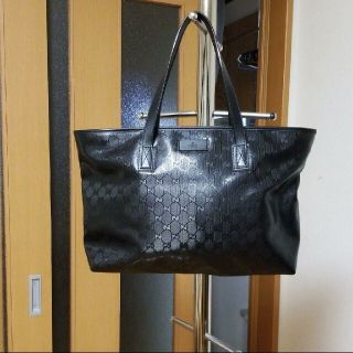 グッチ(Gucci)の最終値下【美品】本物GUCCI インプリメトートバッグブラック(トートバッグ)