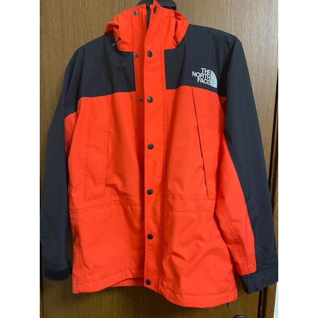 THE NORTH FACE(ザノースフェイス)のマウンテンライトジャケット　ノースフェイス メンズのジャケット/アウター(マウンテンパーカー)の商品写真