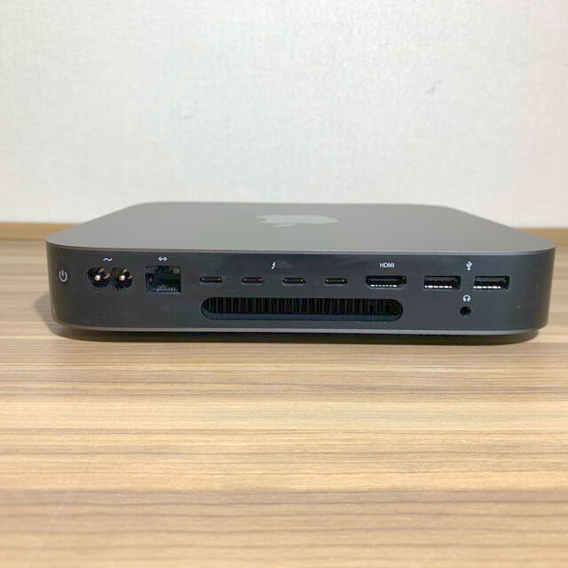 Apple(アップル)のMac mini late 2018/ 6コアcore i5 メモリ32GB スマホ/家電/カメラのPC/タブレット(デスクトップ型PC)の商品写真