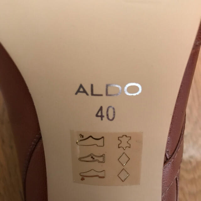 ALDO(アルド)のALDO ブラウン革パンプス レディースの靴/シューズ(ハイヒール/パンプス)の商品写真