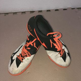 ミズノ(MIZUNO)のミズノ　サッカー　トレーニングシューズ　バサラ　24.5cm(シューズ)