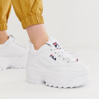 フィラ(FILA)の【新品】FILA フィラ disrupter 2 プラットフォーム スニーカー(スニーカー)