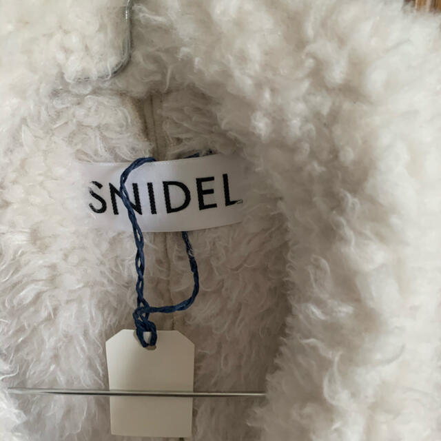 SNIDEL(スナイデル)のスナイデルコート レディースのジャケット/アウター(ムートンコート)の商品写真