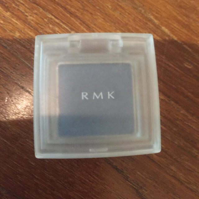 RMK(アールエムケー)のアイシャドウ  ブルーラメ コスメ/美容のベースメイク/化粧品(アイシャドウ)の商品写真