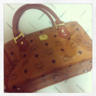 エムシーエム(MCM)のMCM バック(ハンドバッグ)