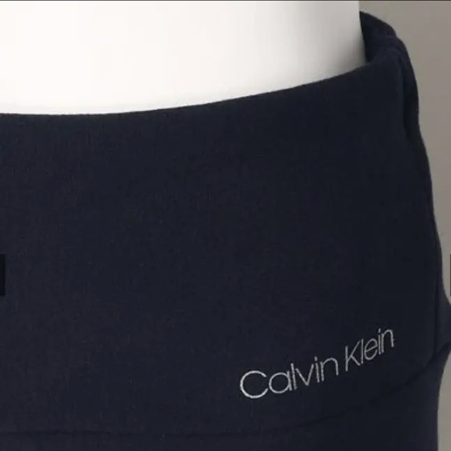 Calvin Klein(カルバンクライン)のCalvin Klein 裏起毛 レギンスパンツ レディースのレッグウェア(レギンス/スパッツ)の商品写真