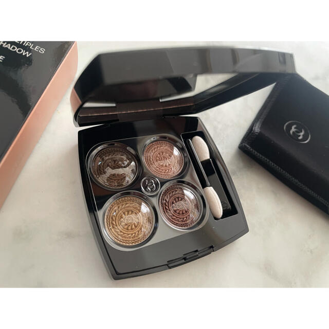 CHANEL シャネル アイシャドウ 限定色 CHANEL シャネル アイシャドウ 限定色