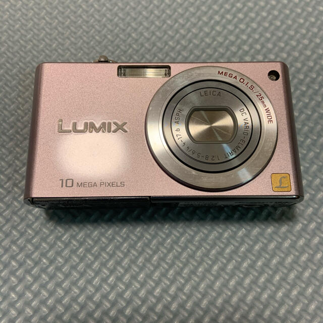 Panasonic(パナソニック)の【最終値下げ】Panasonic LUMIX FX DMC-FX35-P スマホ/家電/カメラのカメラ(コンパクトデジタルカメラ)の商品写真