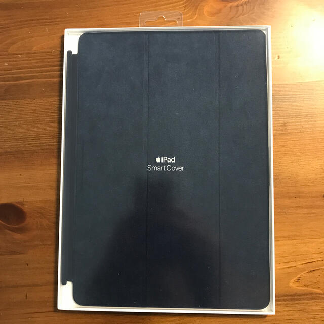 iPad(アイパッド)のiPad 8世代　smart cover  ディープネイビー スマホ/家電/カメラのスマホアクセサリー(iPadケース)の商品写真