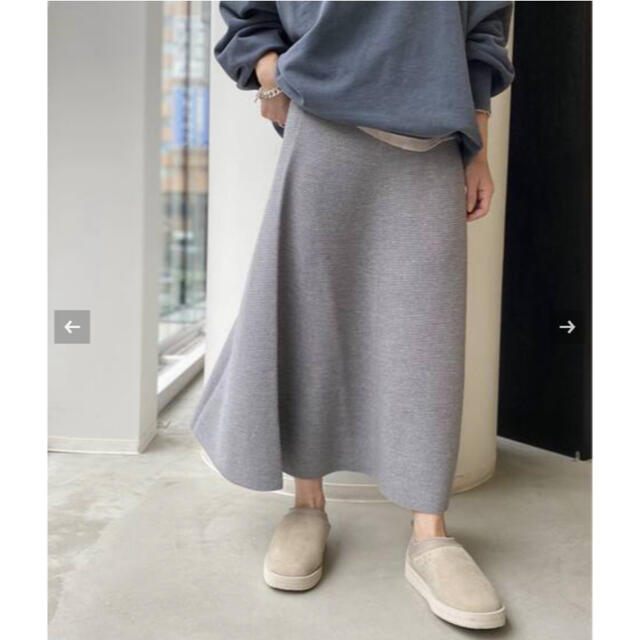 L'Appartement DEUXIEME CLASSE(アパルトモンドゥーズィエムクラス)の新品♦︎アパルトモン♦︎Knit Long Skirt グレー36 レディースのスカート(ロングスカート)の商品写真