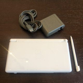 ニンテンドーDS(ニンテンドーDS)のDS light ホワイト(携帯用ゲーム機本体)