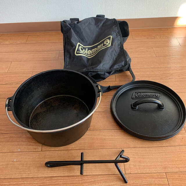 Coleman(コールマン)の【中古】コールマン　ダッチオーブンSF(10インチ) スポーツ/アウトドアのアウトドア(調理器具)の商品写真