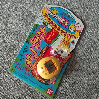 バンダイ(BANDAI)の【新品・未開封】  たまごっち(携帯用ゲーム機本体)