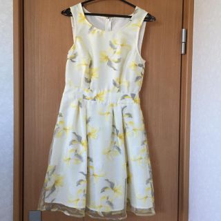 イング(INGNI)の17日まで限定値下げ！オーガンジー 花柄 ワンピース(ミニワンピース)