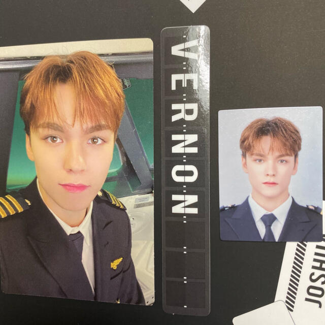 SEVENTEEN(セブンティーン)のバーノン ハンソル セブチ SEVENTEEN Weverse トレカ キット エンタメ/ホビーのタレントグッズ(アイドルグッズ)の商品写真
