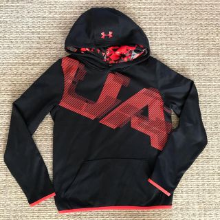 アンダーアーマー(UNDER ARMOUR)のアンダーアーマー　パーカー　150(ジャケット/上着)