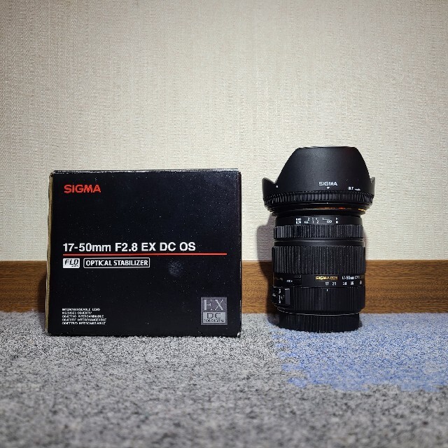 SIGMA 17-50mm f2.8 EX DC OS